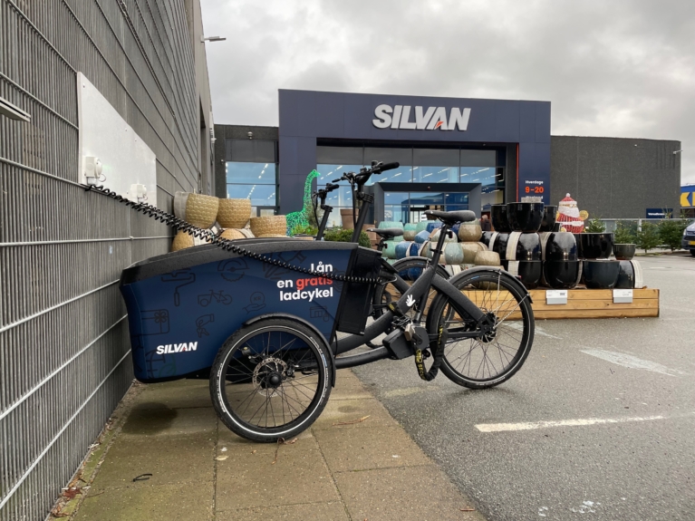Lån en el-ladcykel hos Silvan